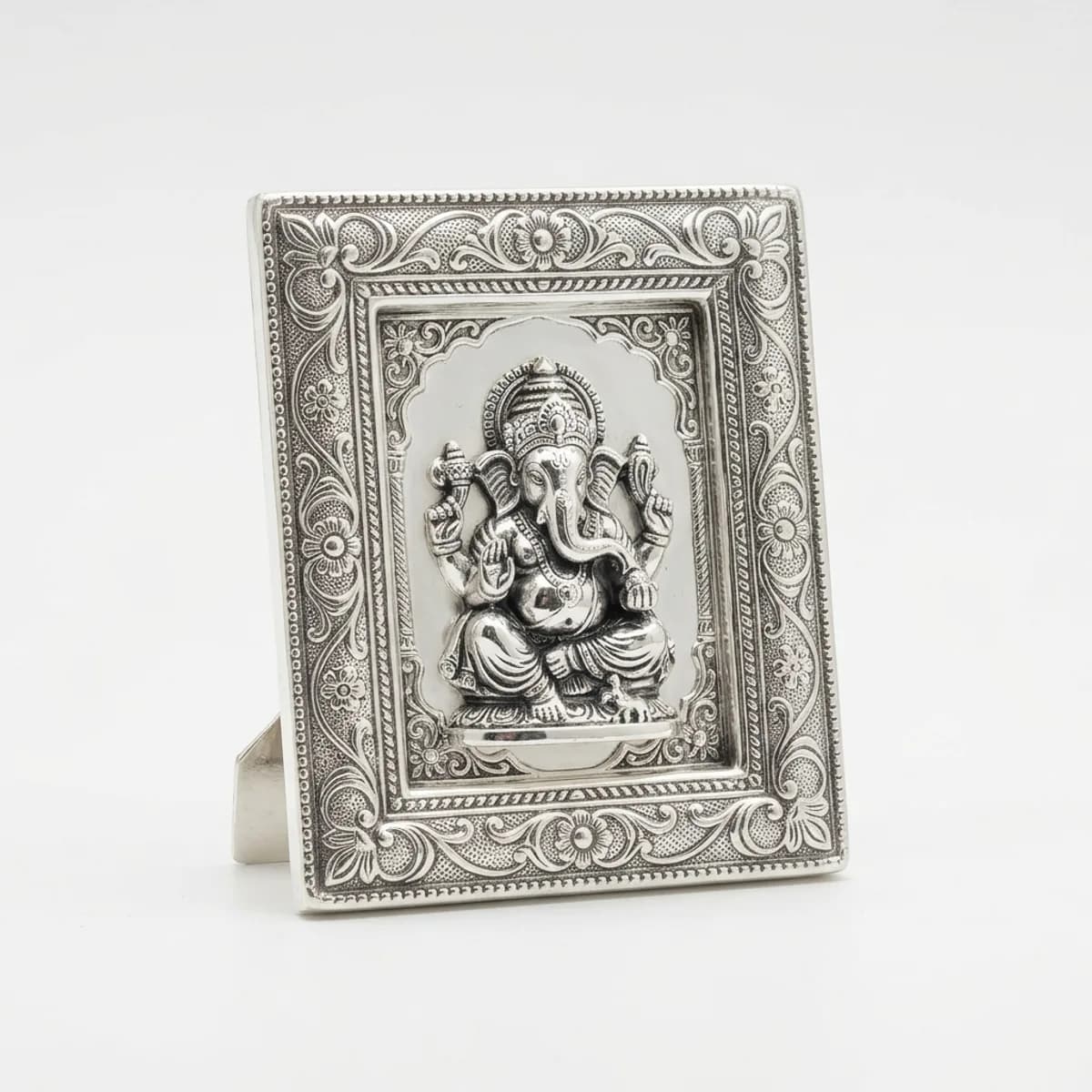 Silver Idol Frame — Ganesh, 10 g — 10 g 999 Silver